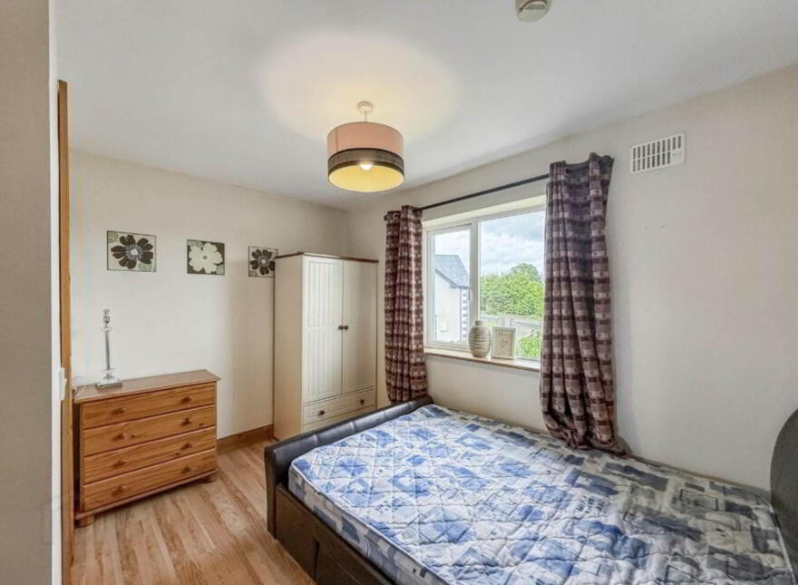 Apt 7, Hazelgrove, Towerhill, Borrisokane, E45E188