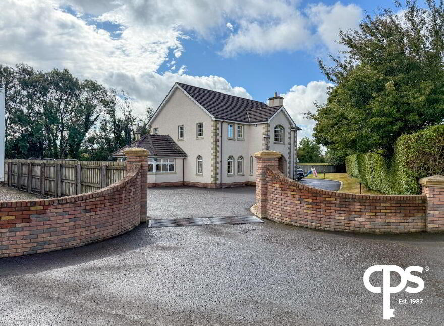 97 Loughgall Road, Armagh, BT61 8EL