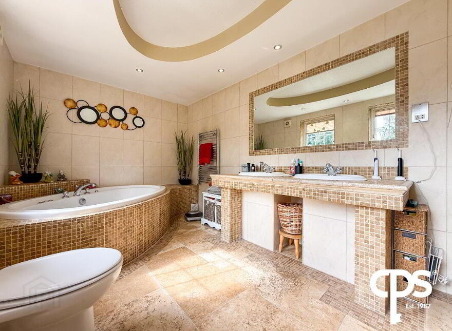 97 Loughgall Road, Armagh, BT61 8EL
