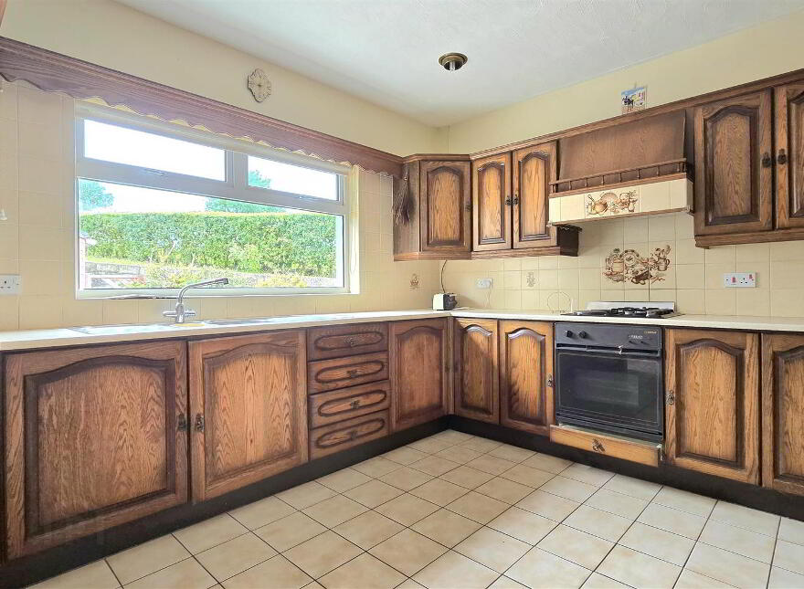 164 Ahoghill Road, Randalstown, BT41 3HG