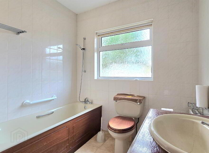 164 Ahoghill Road, Randalstown, BT41 3HG