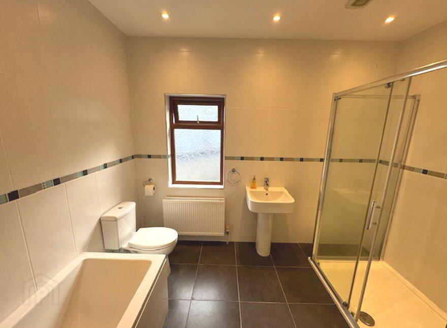 7 Chester Avenue, Whitehead, BT38 9QQ