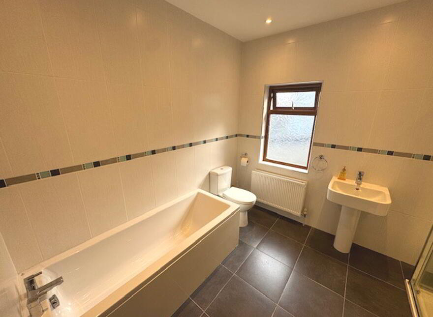 7 Chester Avenue, Whitehead, BT38 9QQ