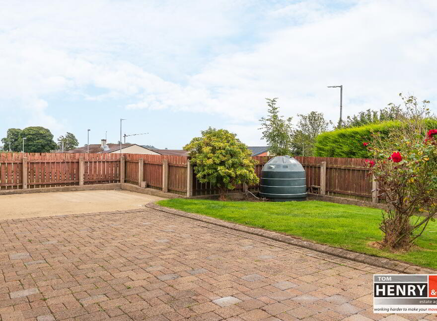 1 Hawthorn Grove, Bush, Dungannon, BT71 6XH