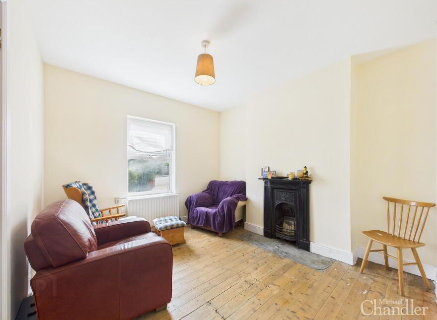 21 Church Road, Castlereagh, Belfast, BT6 9RZ