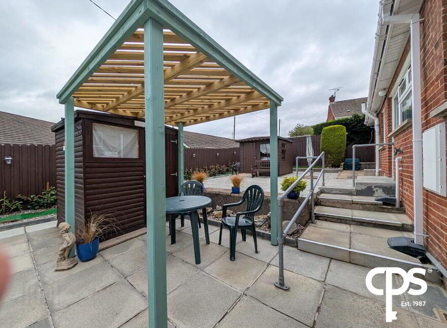 2 Hillside Crescent, Portadown, BT63 5JB