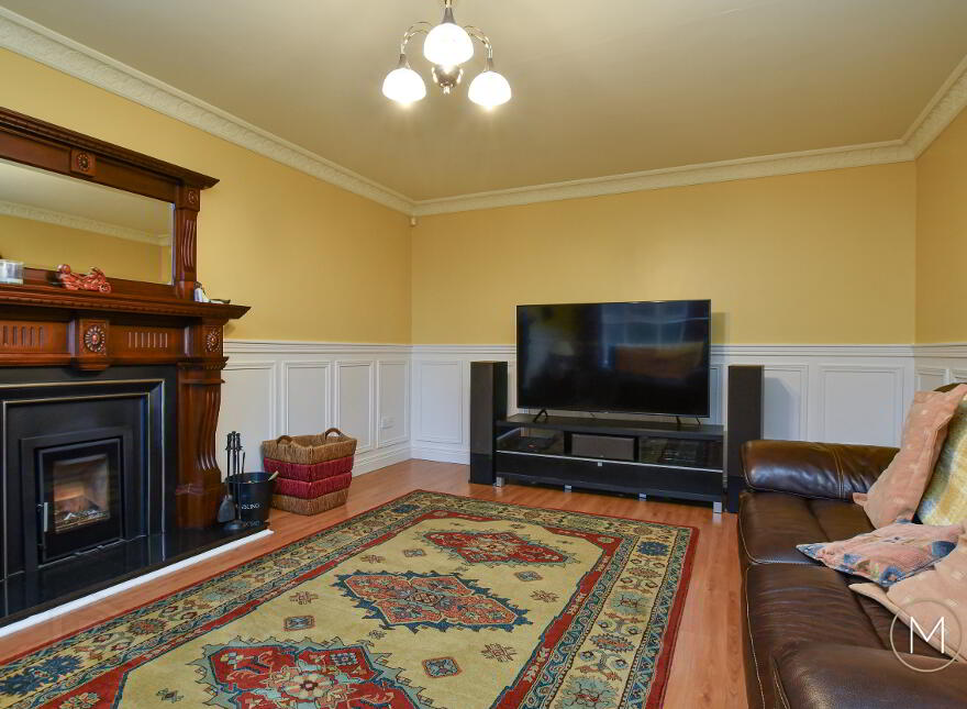 16 Laurelvale, Crumlin, BT29 4WW