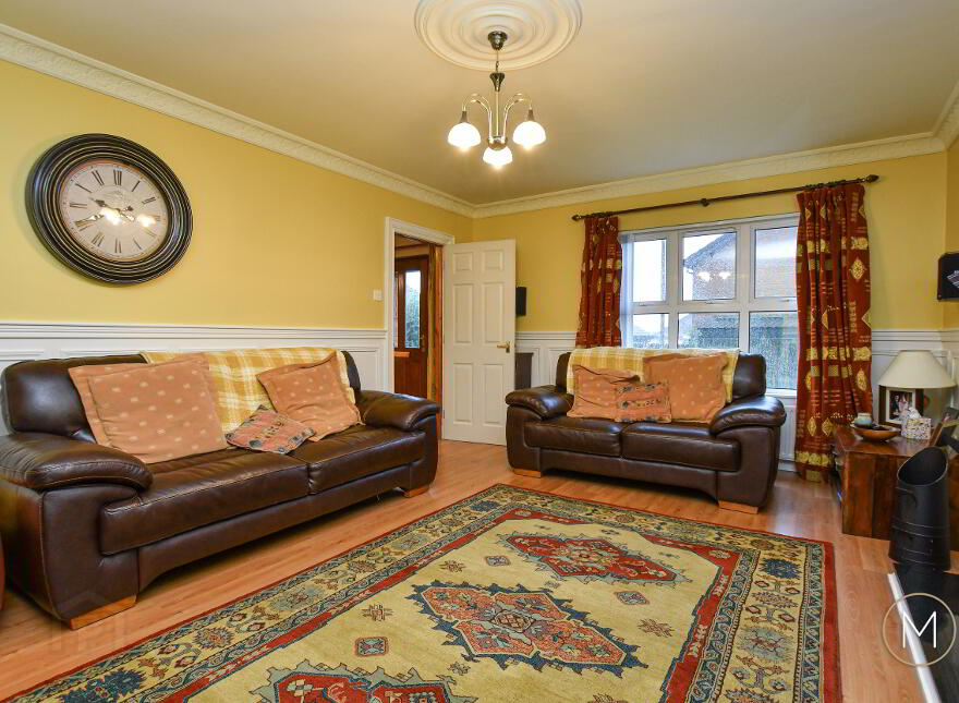 16 Laurelvale, Crumlin, BT29 4WW
