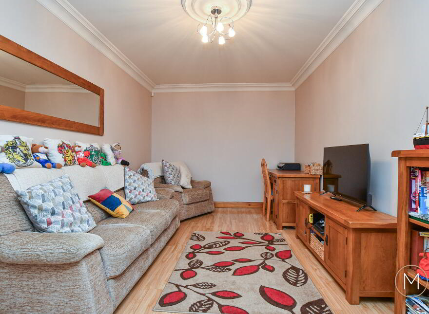16 Laurelvale, Crumlin, BT29 4WW
