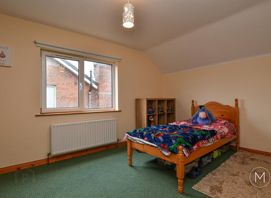 16 Laurelvale, Crumlin, BT29 4WW