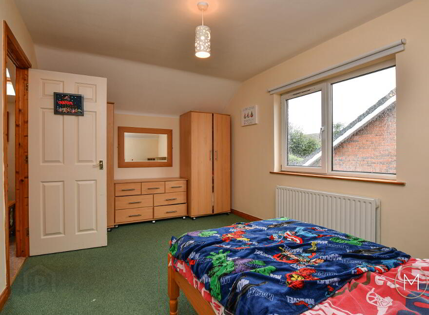16 Laurelvale, Crumlin, BT29 4WW