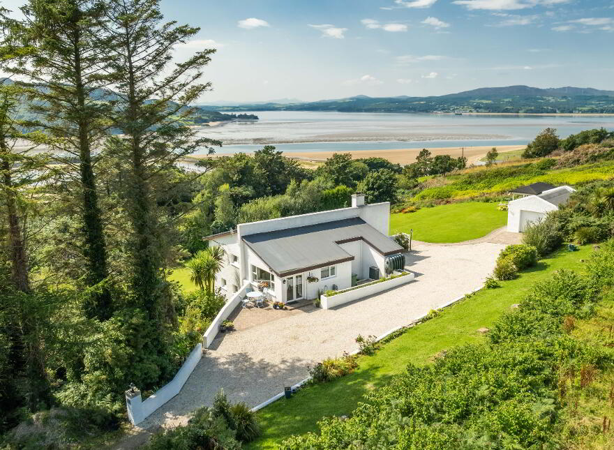 Gollan Lodge, Figary, Fahan, F93W8Y8