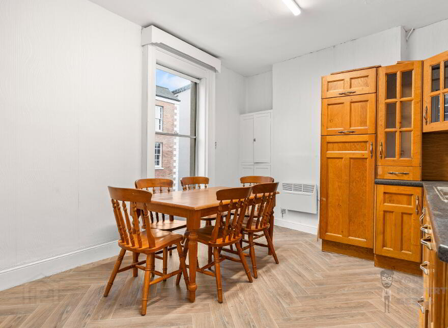Room 1, 395 Lisburn Road, Belfast, BT9 7EW