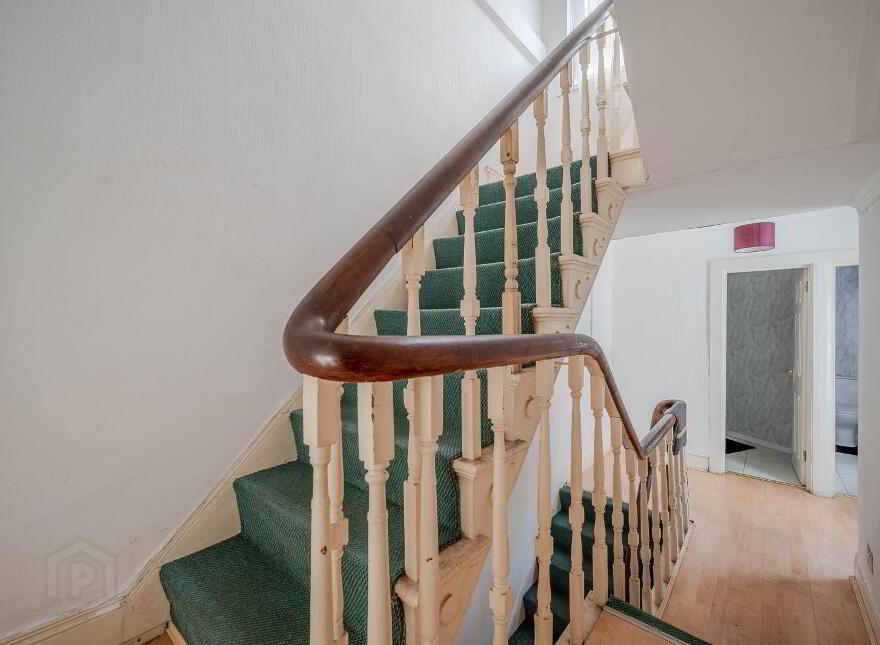 26 Castlereagh Place, Belfast, BT5 4NN