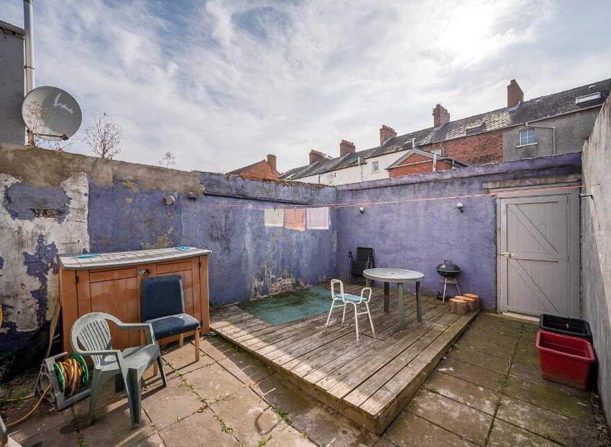 26 Castlereagh Place, Belfast, BT5 4NN