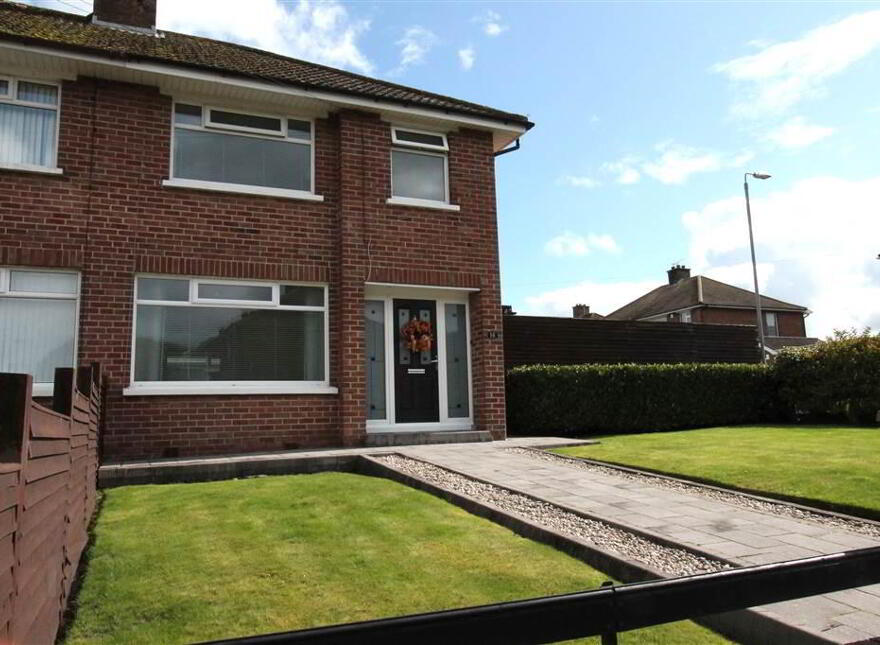16 Wanstead Park, Dundonald, Belfast, BT16 2EX photo