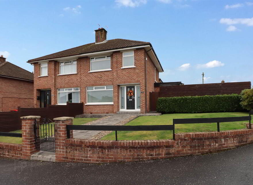 16 Wanstead Park, Dundonald, Belfast, BT16 2EX