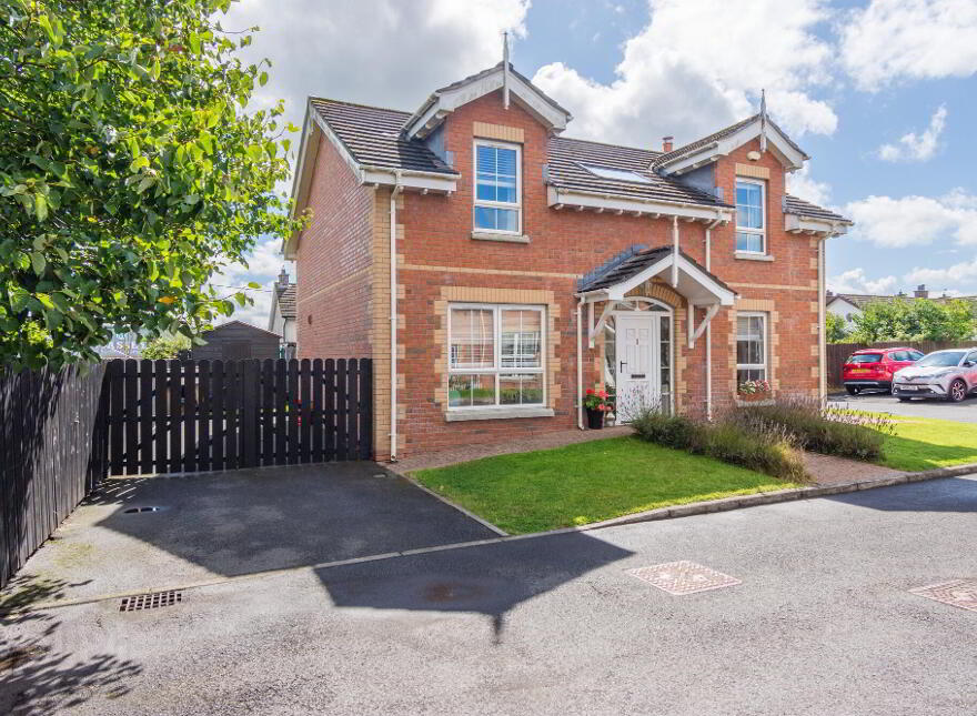 1 Maghaberry Mews, Maghaberry, BT67 0GX
