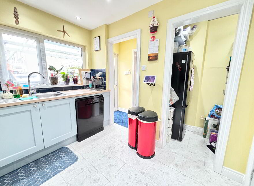 146 Millfield, Ballymena, BT43 6PE