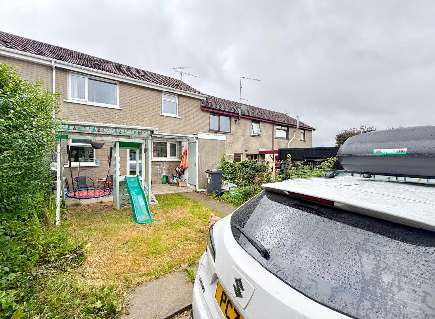 146 Millfield, Ballymena, BT43 6PE
