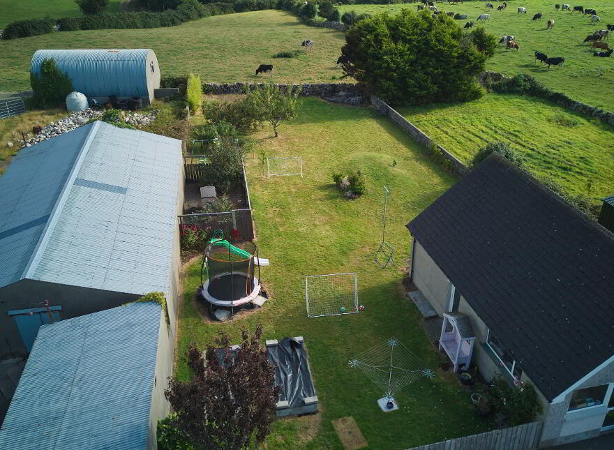 35 Majors Hill, Annalong, BT34 4QR