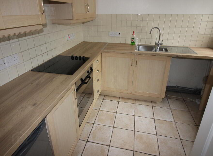 16 Windsor Drive, Belfast, BT9 7FH
