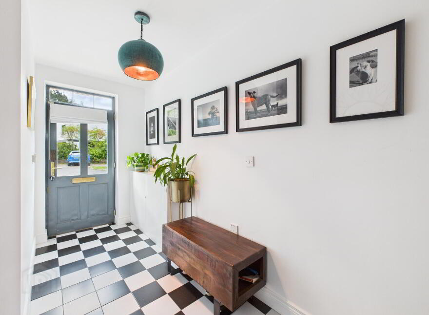 60 Galwally Avenue, Forestside, Belfast, BT8 7AJ