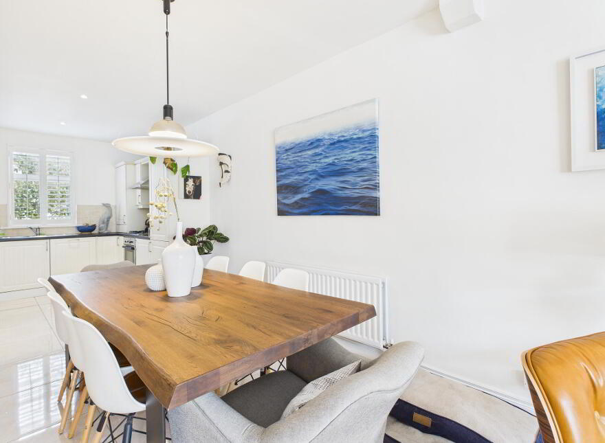 60 Galwally Avenue, Forestside, Belfast, BT8 7AJ
