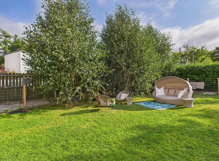 60 Galwally Avenue, Forestside, Belfast, BT8 7AJ