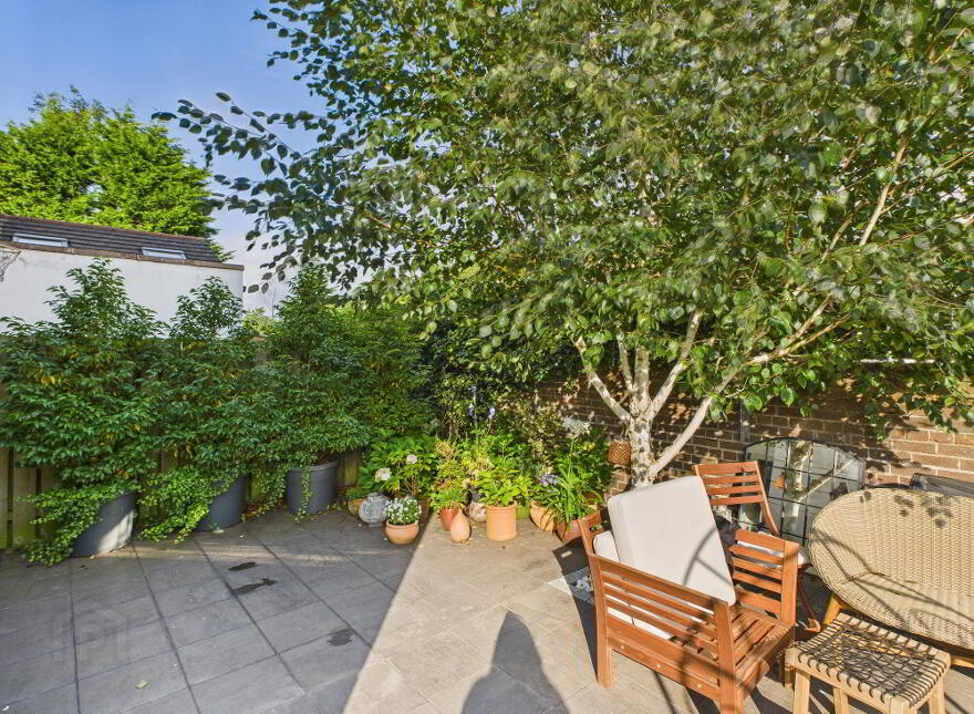 60 Galwally Avenue, Forestside, Belfast, BT8 7AJ