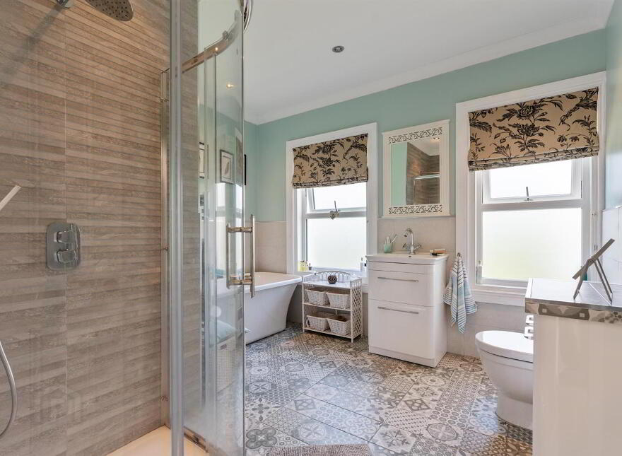 Bodifyr, 1 Park Avenue, Donaghadee, BT21 0EB