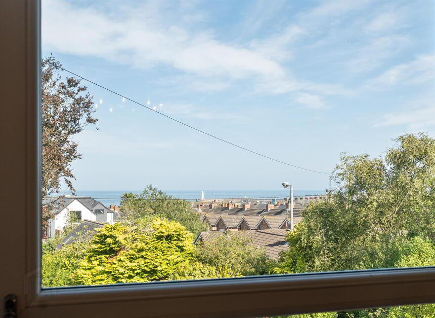 Bodifyr, 1 Park Avenue, Donaghadee, BT21 0EB