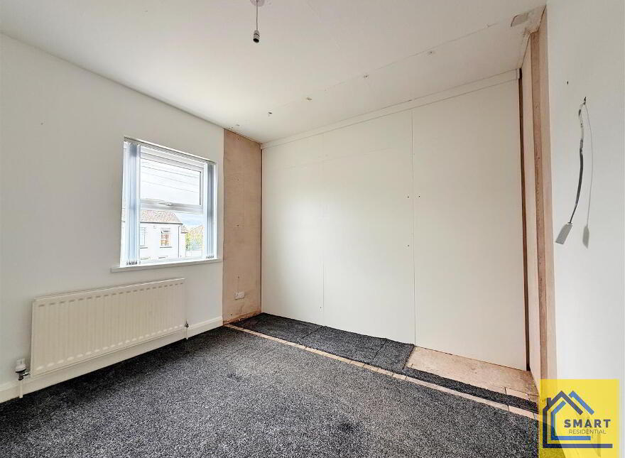 75 Larkfield Road, Belfast, BT4 1QF