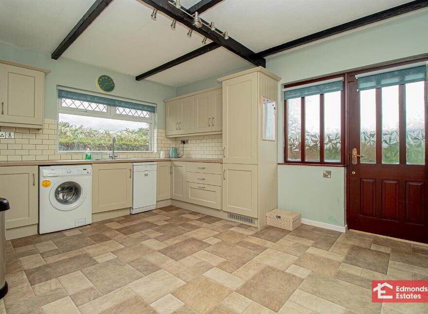 21 Fernisky Road, Kells, Ballymena, BT42 3JW