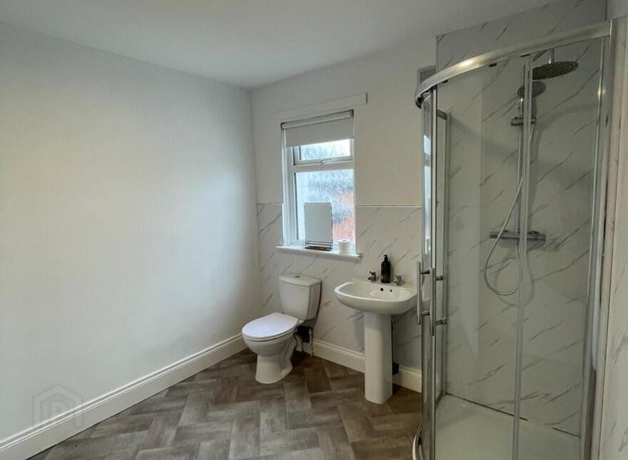 228 Cregagh Road, Belfast, BT6 9EU