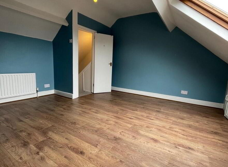 228 Cregagh Road, Belfast, BT6 9EU