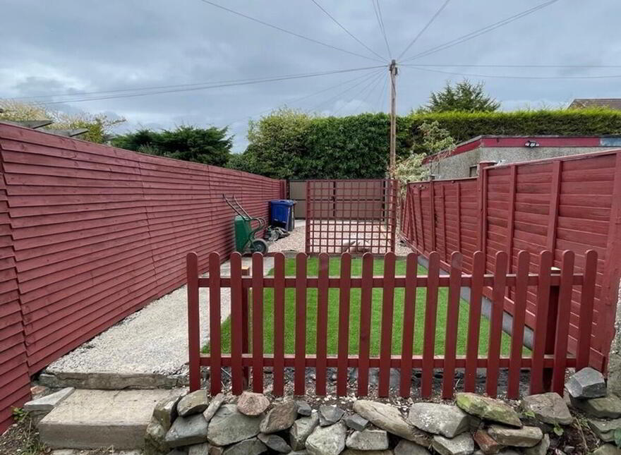 228 Cregagh Road, Belfast, BT6 9EU