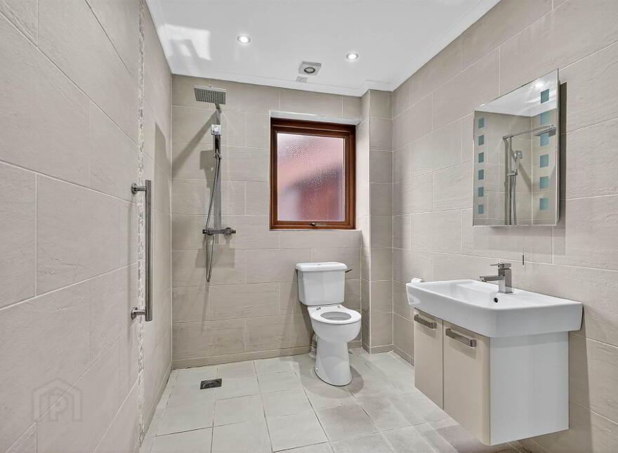 64 Knockbracken Manor, Belfast, BT8 6WQ