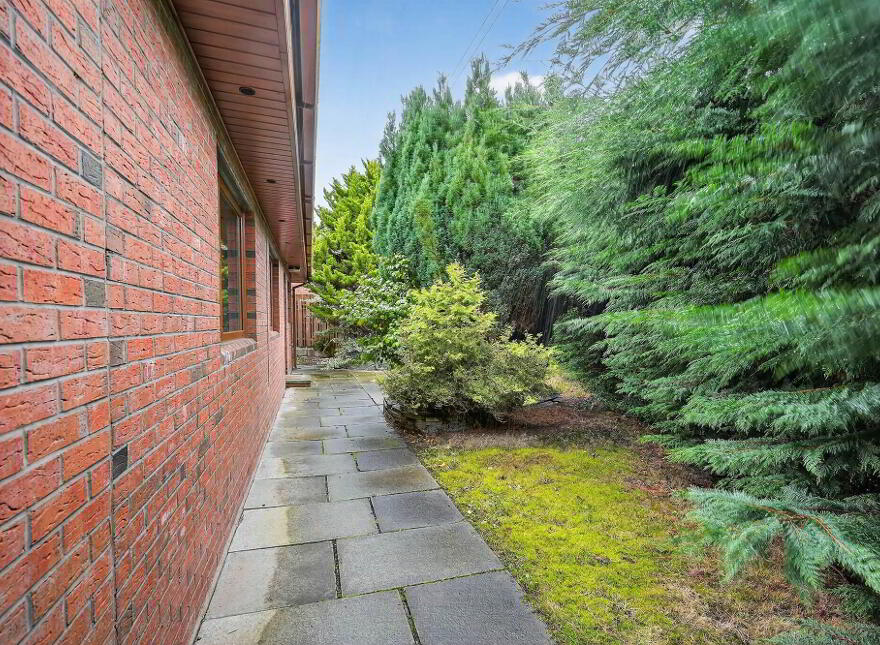 64 Knockbracken Manor, Belfast, BT8 6WQ