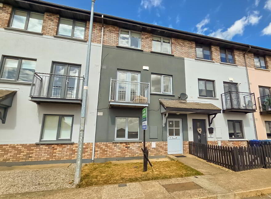 8 The Avenue, Clonattin Village, Gorey, Y25DX48