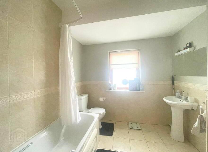 83 Abbeyville, Galway Rd, Roscommon Town, F42PR68
