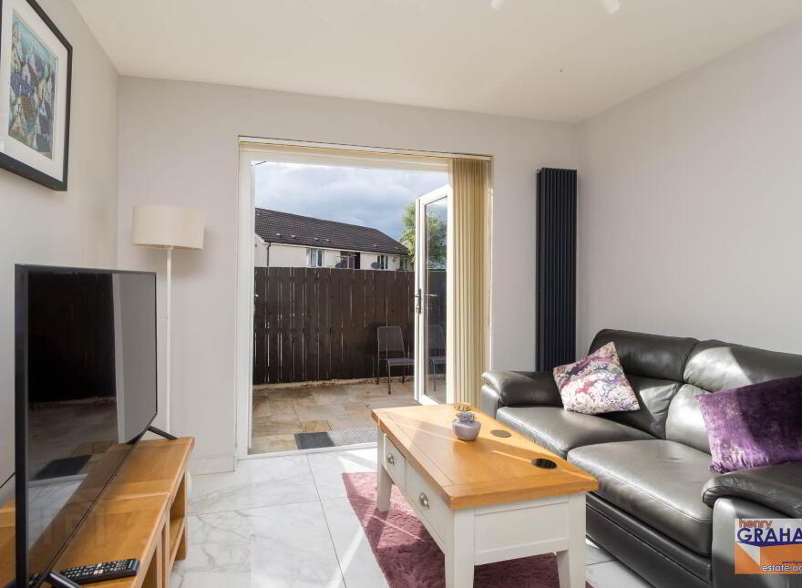 8 Warren Grove, Lisburn, BT28 1JG