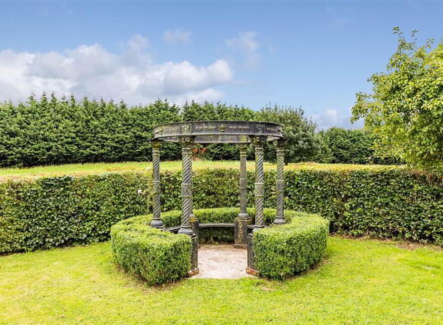 Millbrae House & Lodges, 3 Tullyrusk Road, Dundrod, Crumlin, BT29 4JA