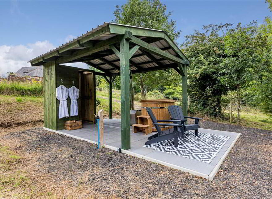 Millbrae House & Lodges, 3 Tullyrusk Road, Dundrod, Glenavy, Crumlin, BT29 4JA