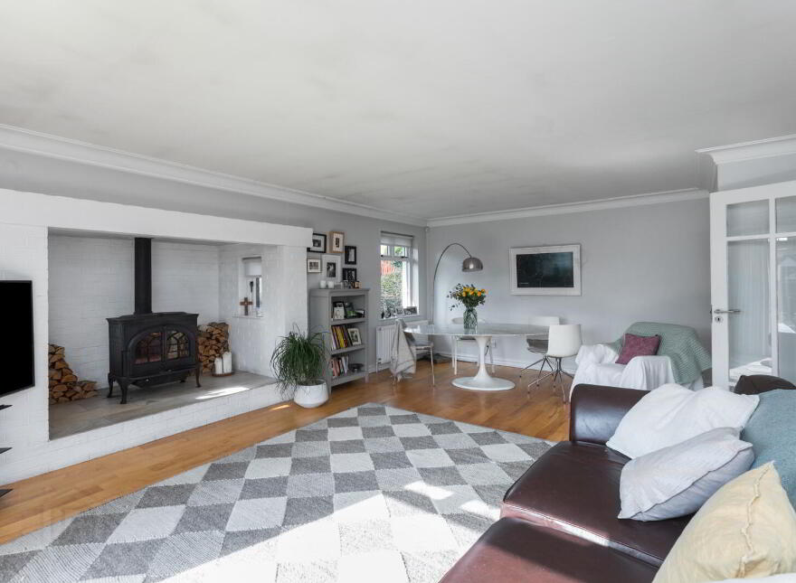 18 Croft Hill, Belfast, BT8 6GX