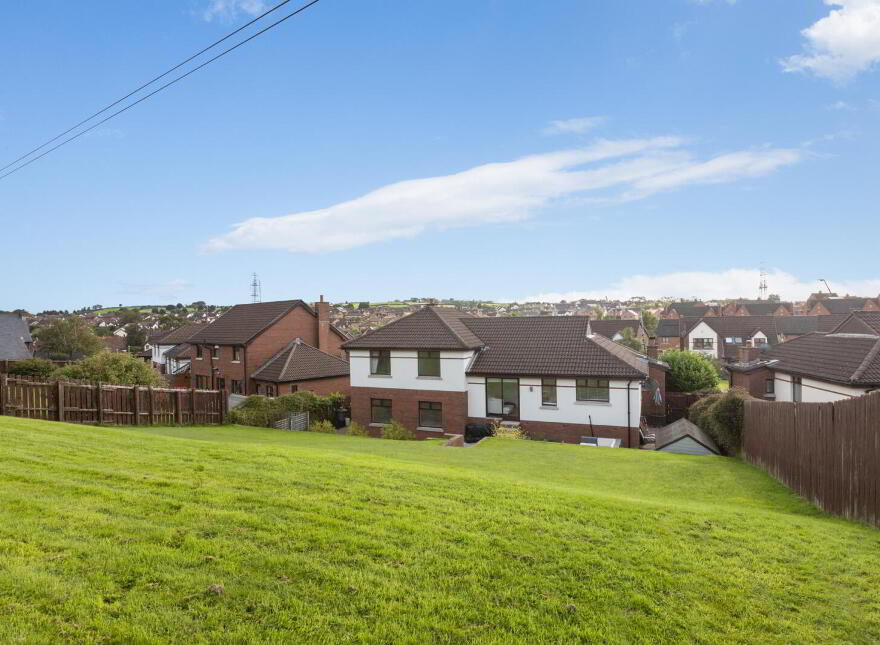 18 Croft Hill, Belfast, BT8 6GX