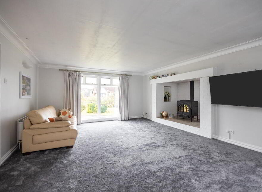 18 Croft Hill, Belfast, BT8 6GX