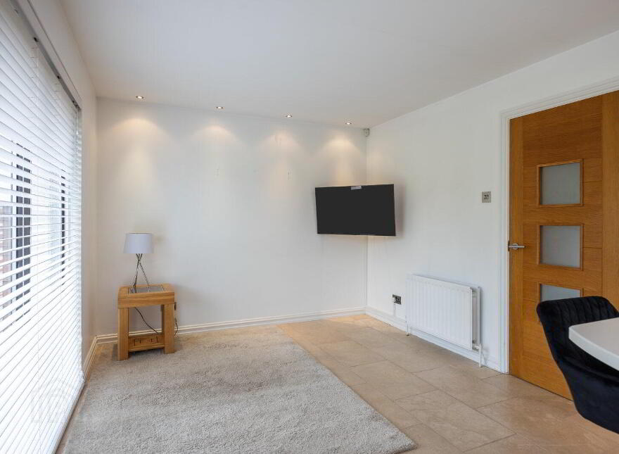 18 Croft Hill, Belfast, BT8 6GX