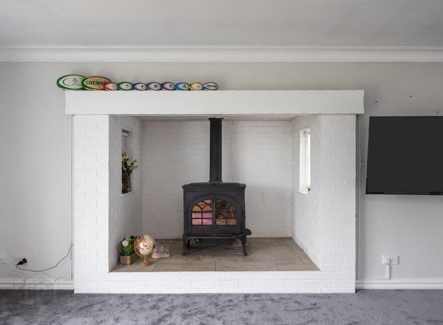 18 Croft Hill, Belfast, BT8 6GX
