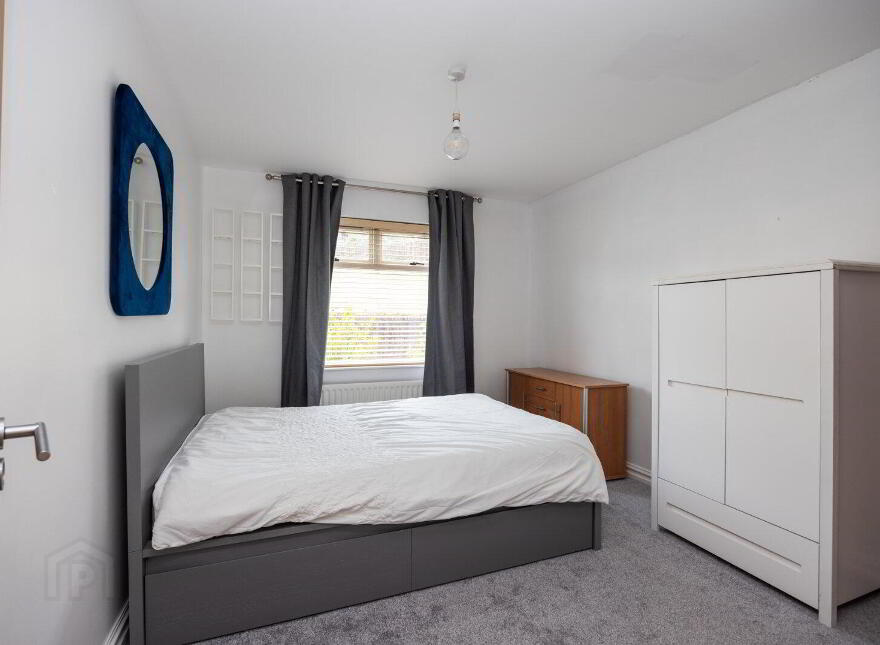 18 Croft Hill, Belfast, BT8 6GX